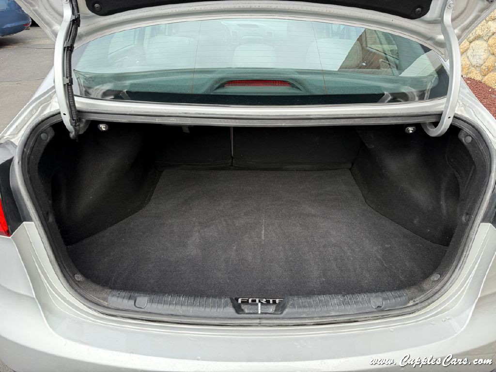 2015 Kia Forte Image 32