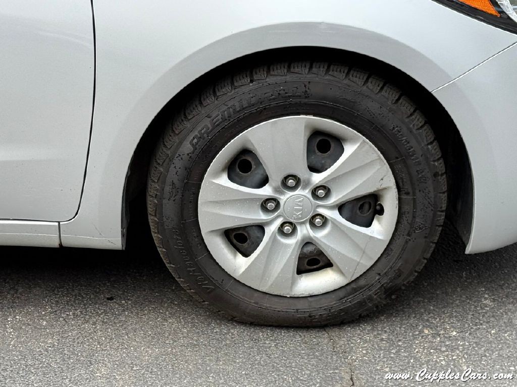 2015 Kia Forte Image 43