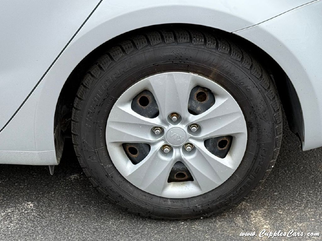 2015 Kia Forte Image 45