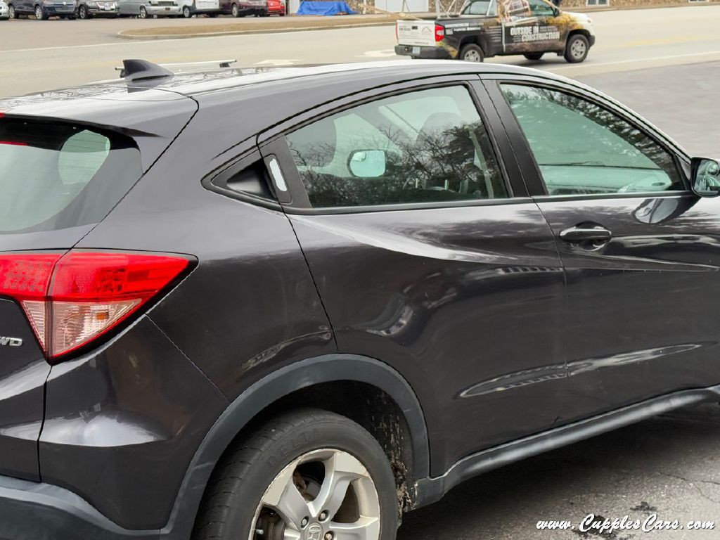 2018 Honda HR-V Image 37