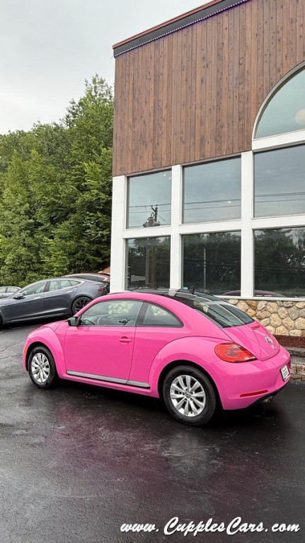 2014 Volkswagen Beetle Image 26
