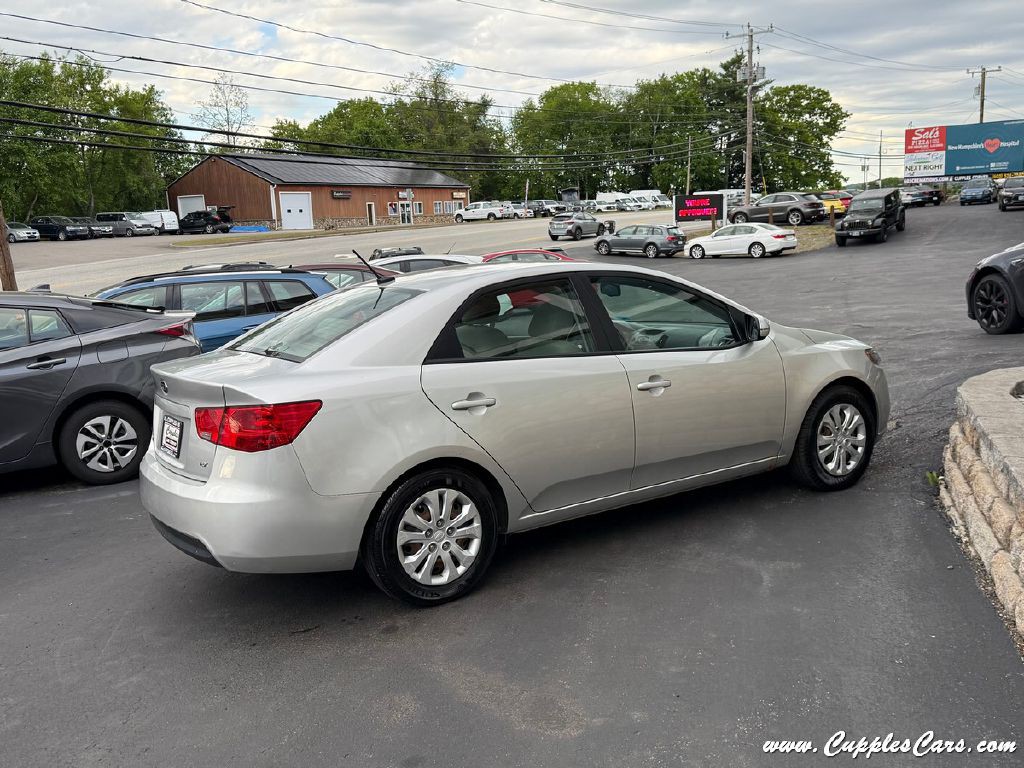 2013 Kia Forte Image 8