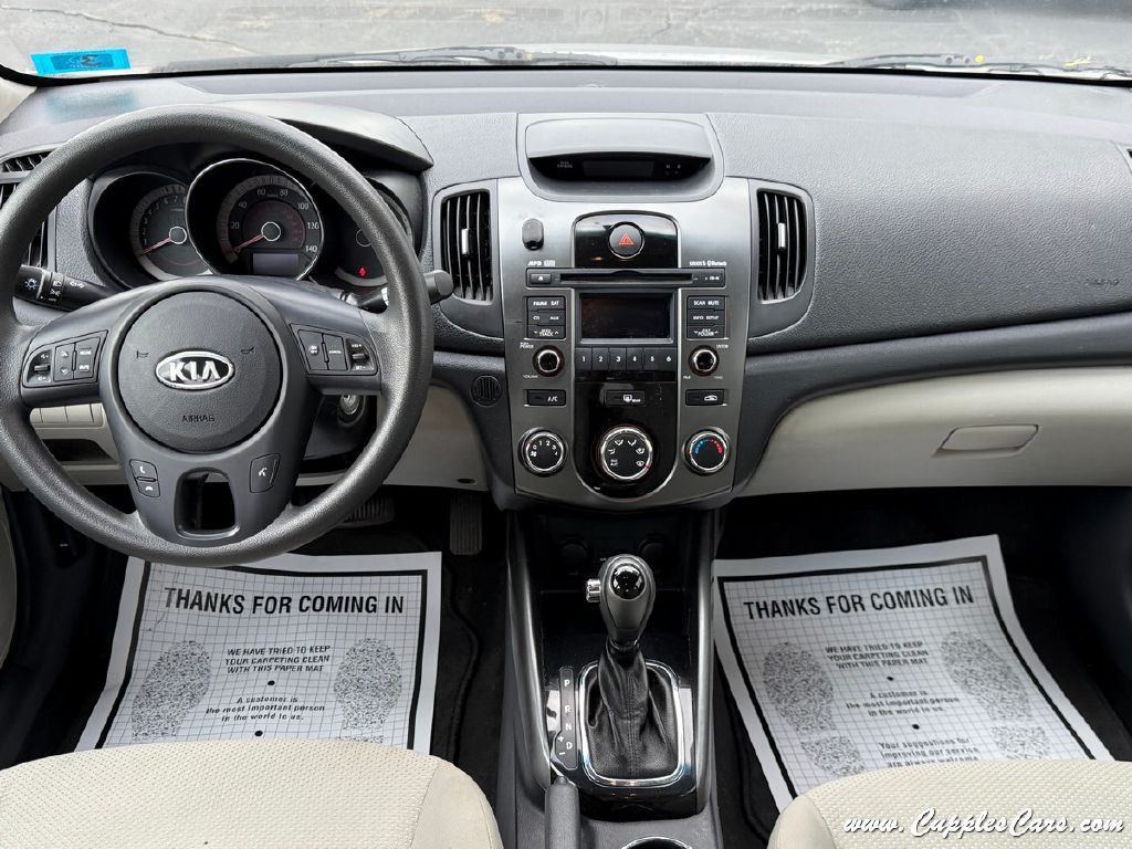2013 Kia Forte Image 18