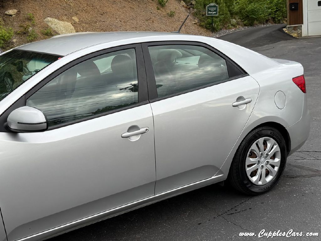 2013 Kia Forte Image 27