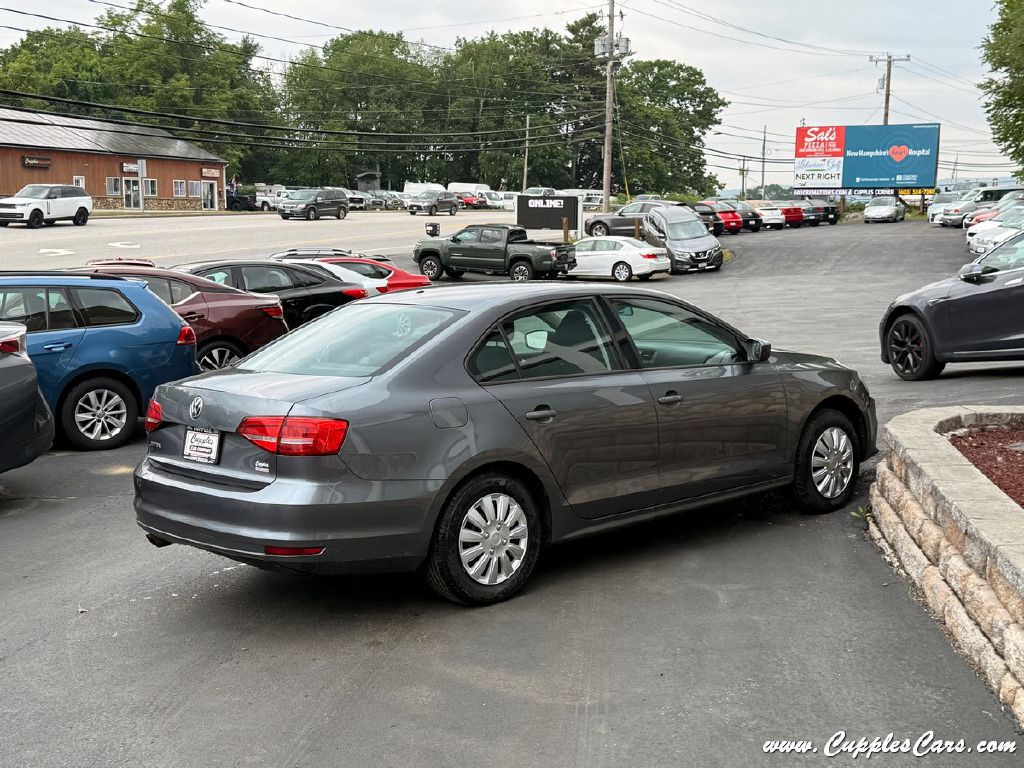 2015 Volkswagen Jetta Image 8