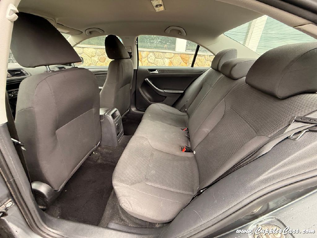 2015 Volkswagen Jetta Image 22