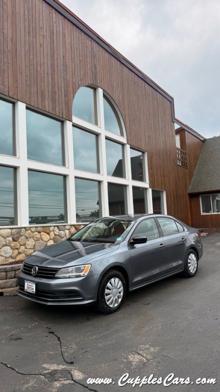 2015 Volkswagen Jetta Image 24