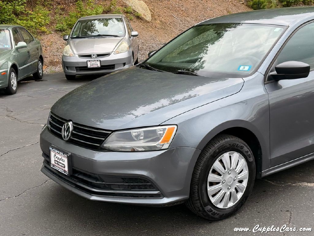 2015 Volkswagen Jetta Image 30