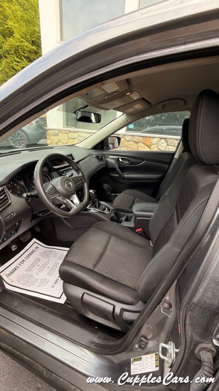 2018 Nissan Rogue Image 30