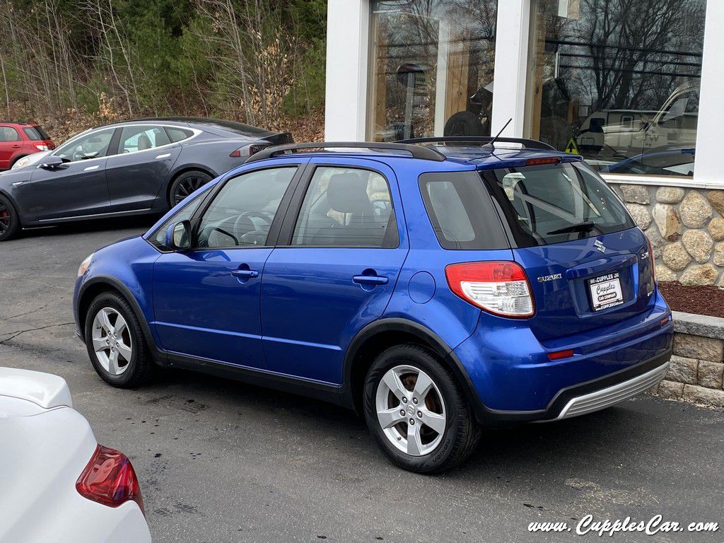 2012 Suzuki SX4 Image 2