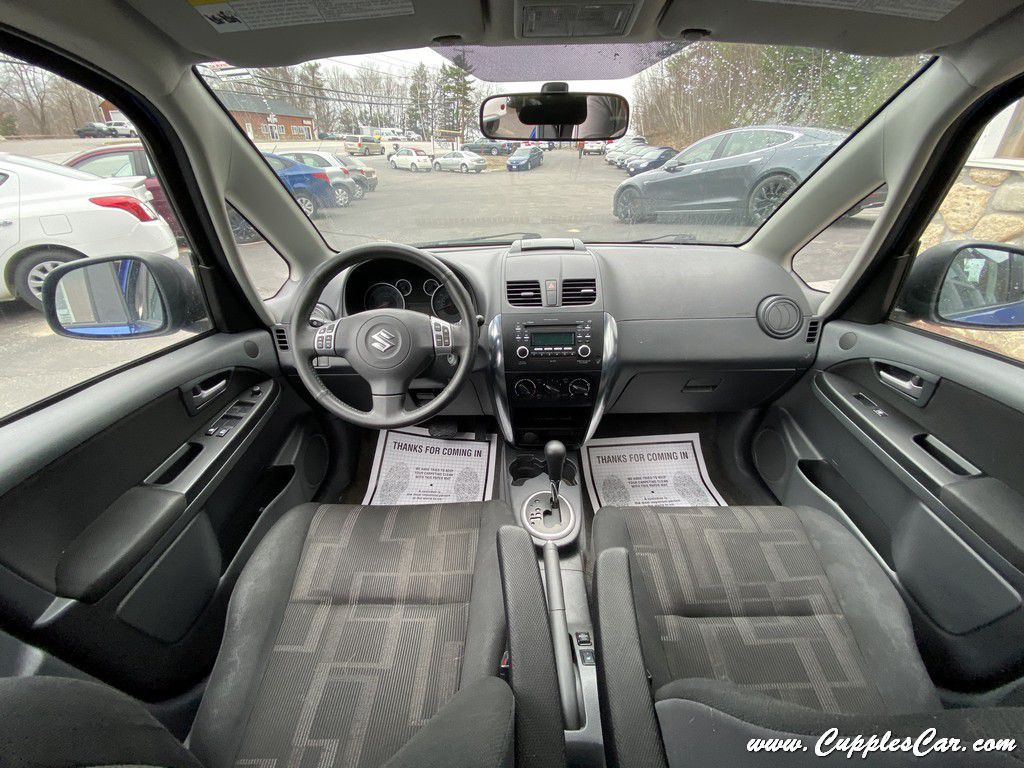 2012 Suzuki SX4 Image 20