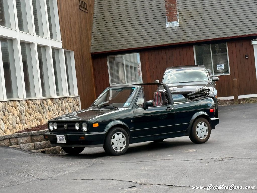1992 Volkswagen Cabriolet Image 1
