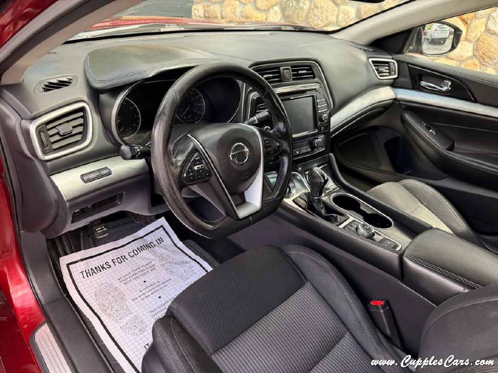 2017 Nissan Maxima Image 4