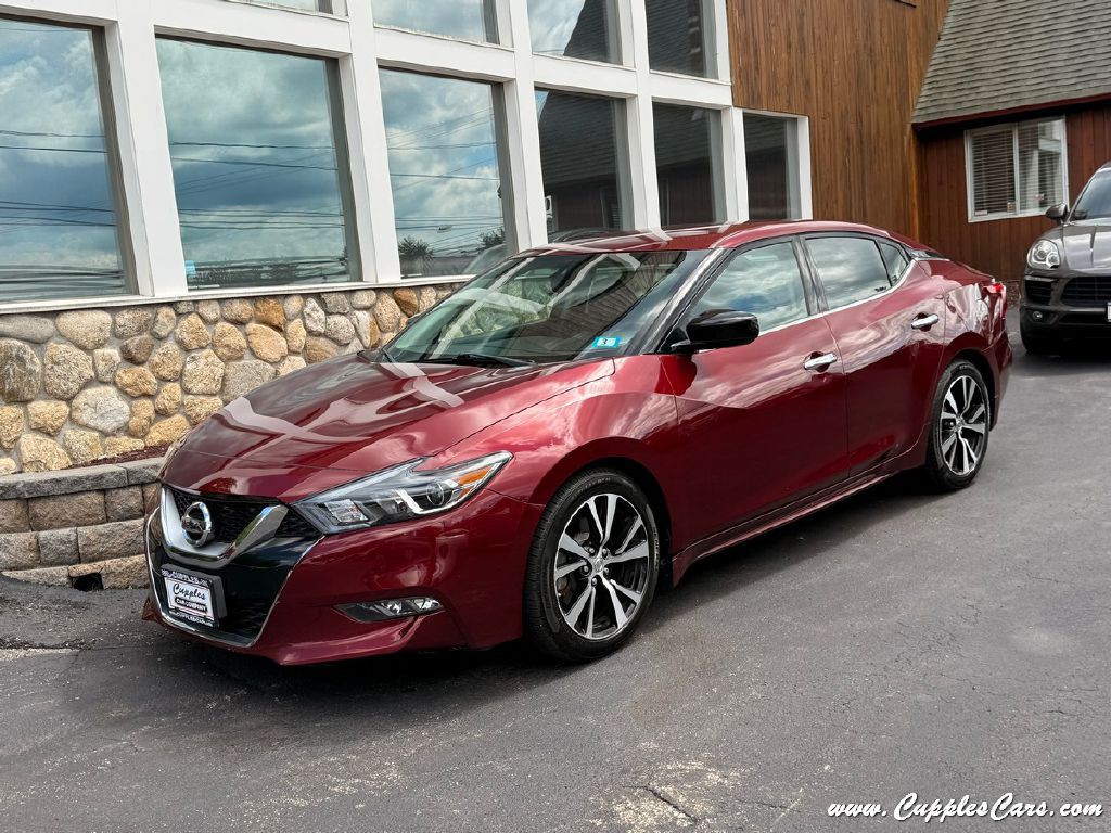 2017 Nissan Maxima Image 14