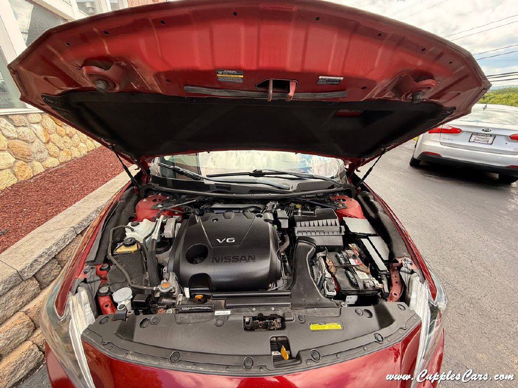 2017 Nissan Maxima Image 17