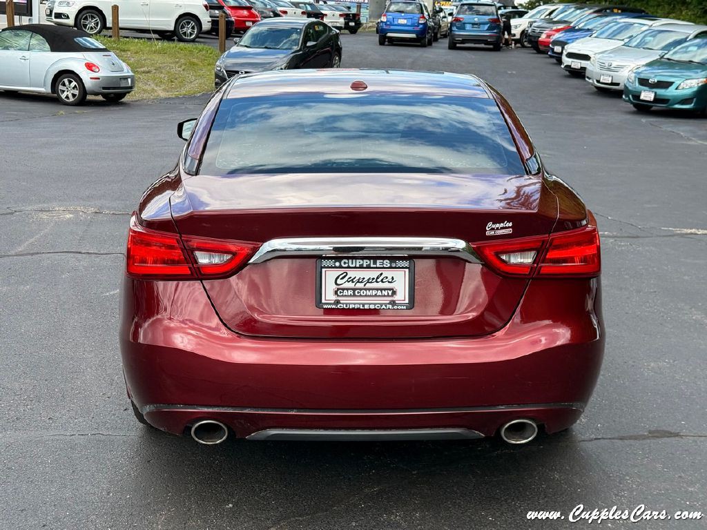 2017 Nissan Maxima Image 34