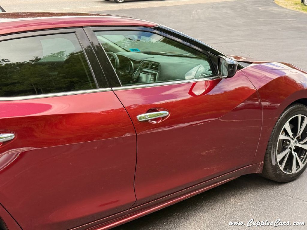 2017 Nissan Maxima Image 37