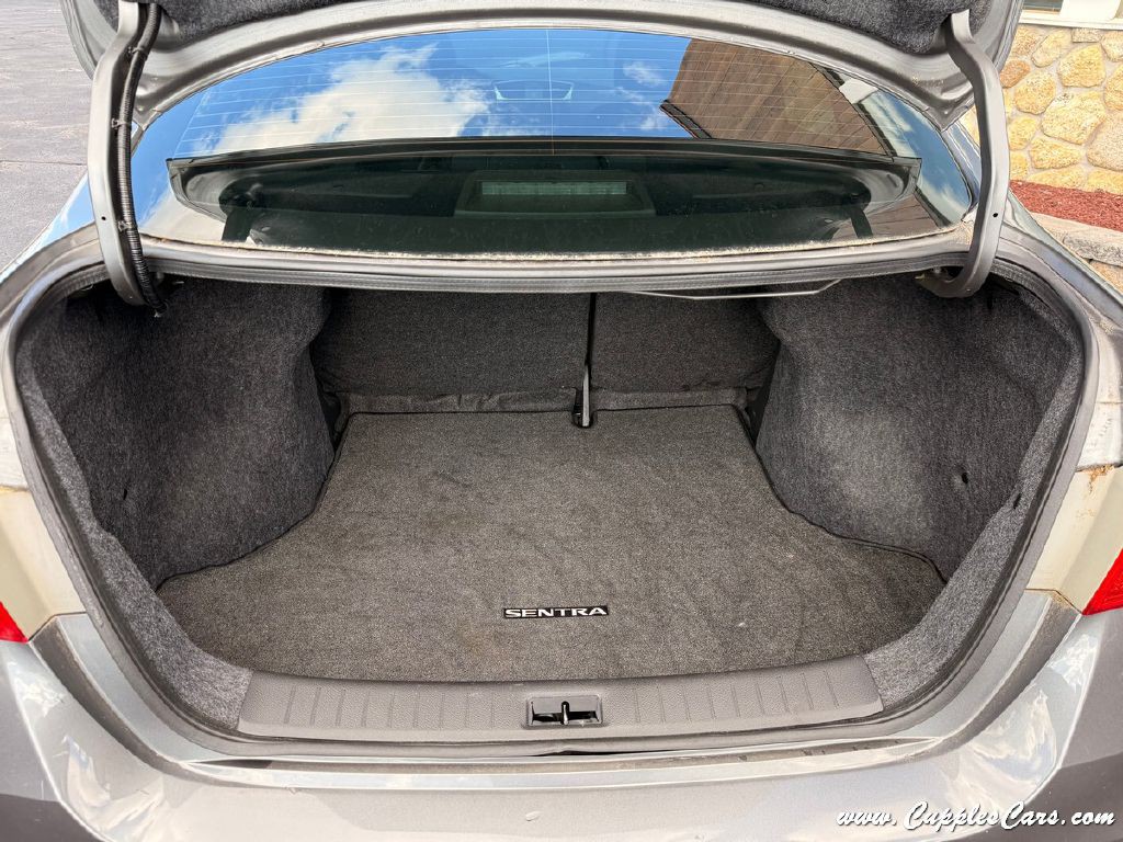 2019 Nissan Sentra Image 7