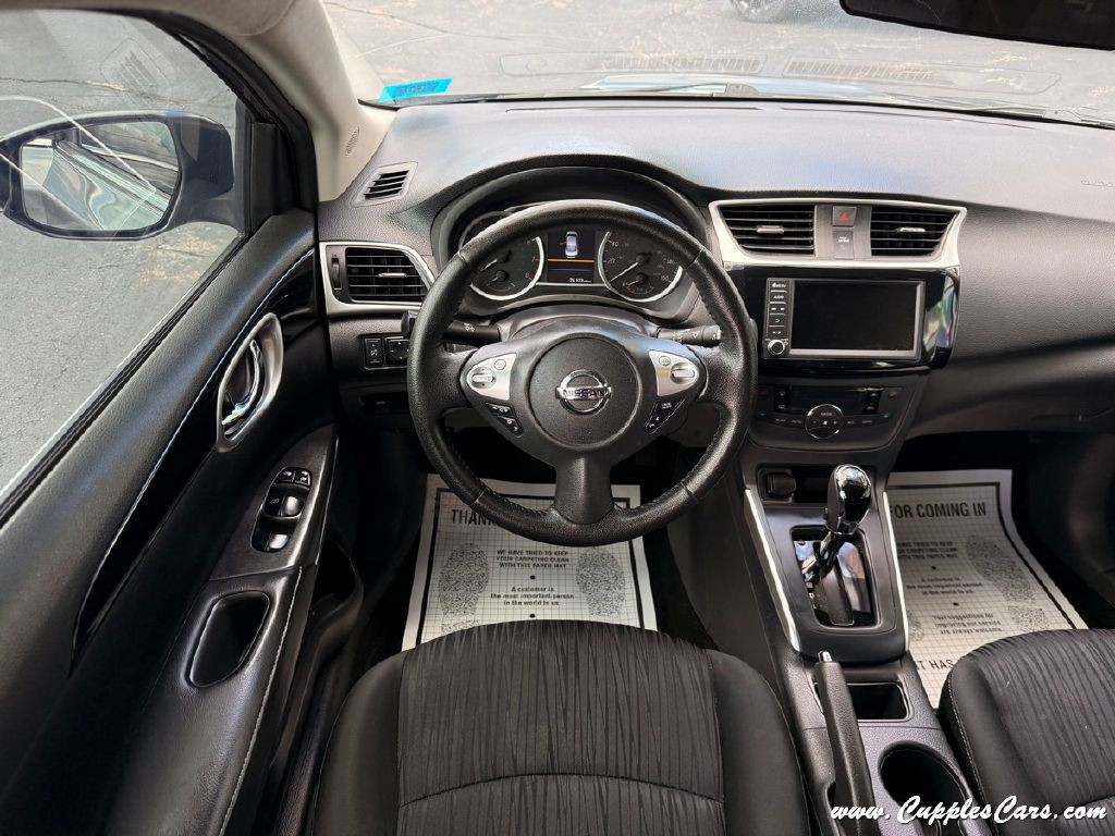 2019 Nissan Sentra Image 16