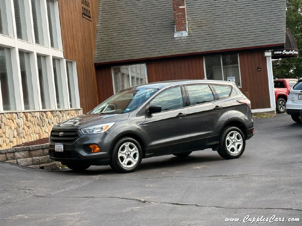 2017 Ford Escape Image 1