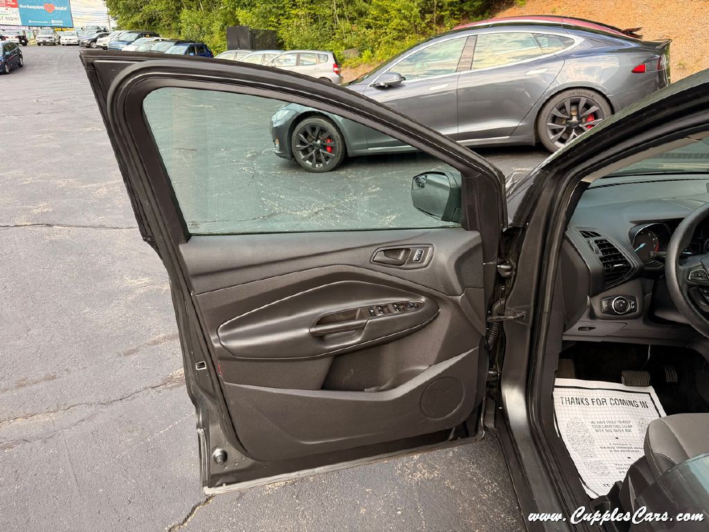 2017 Ford Escape Image 5