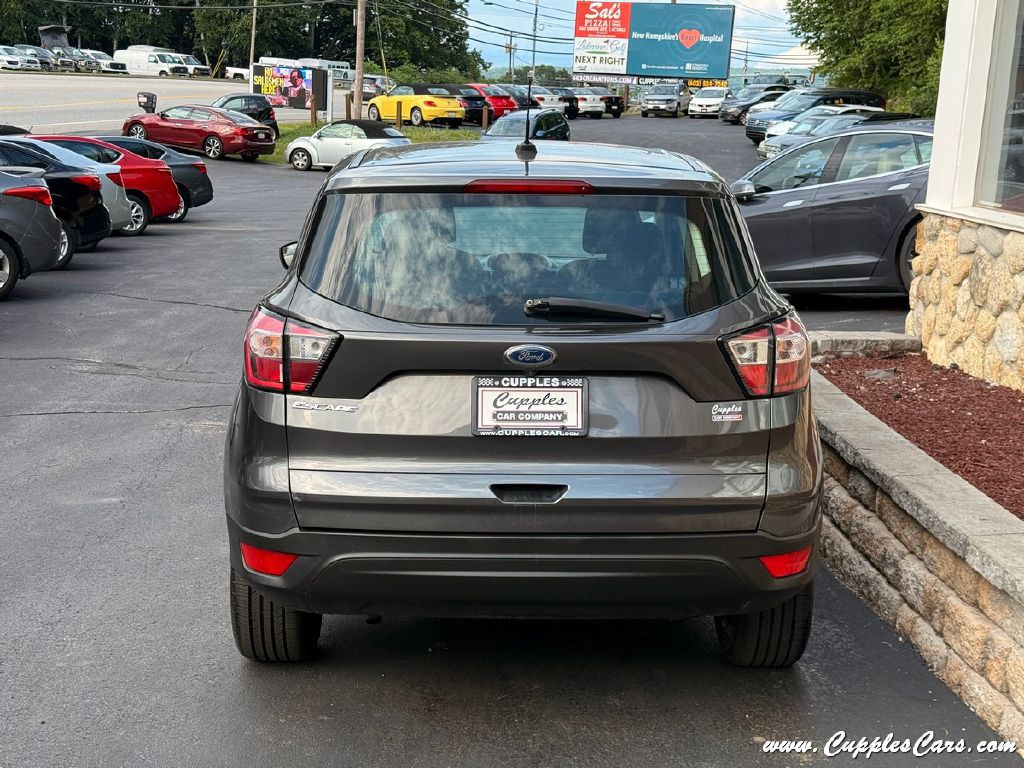 2017 Ford Escape Image 9