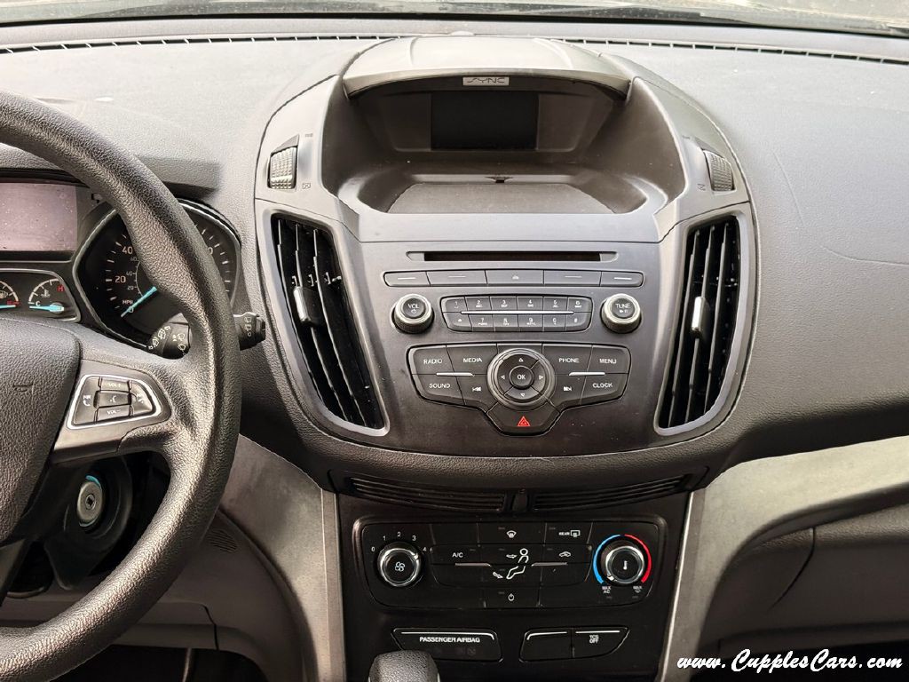 2017 Ford Escape Image 17