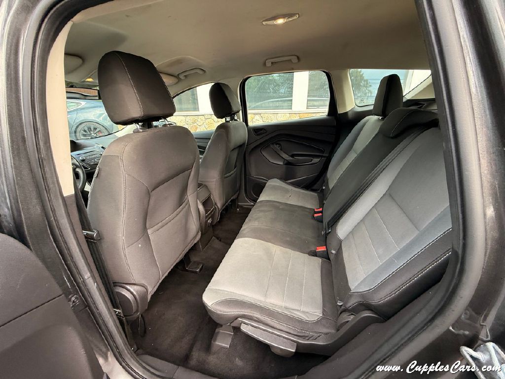2017 Ford Escape Image 22