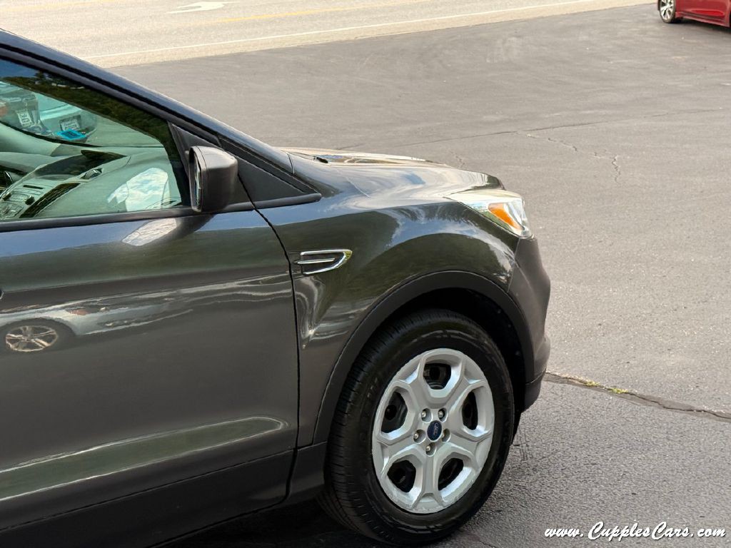 2017 Ford Escape Image 40