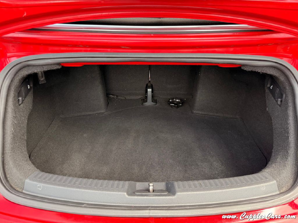 2013 Volkswagen Beetle Image 7