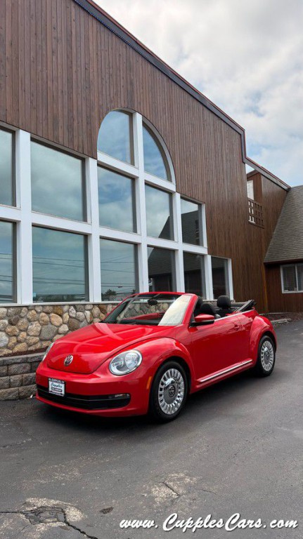 2013 Volkswagen Beetle Image 29