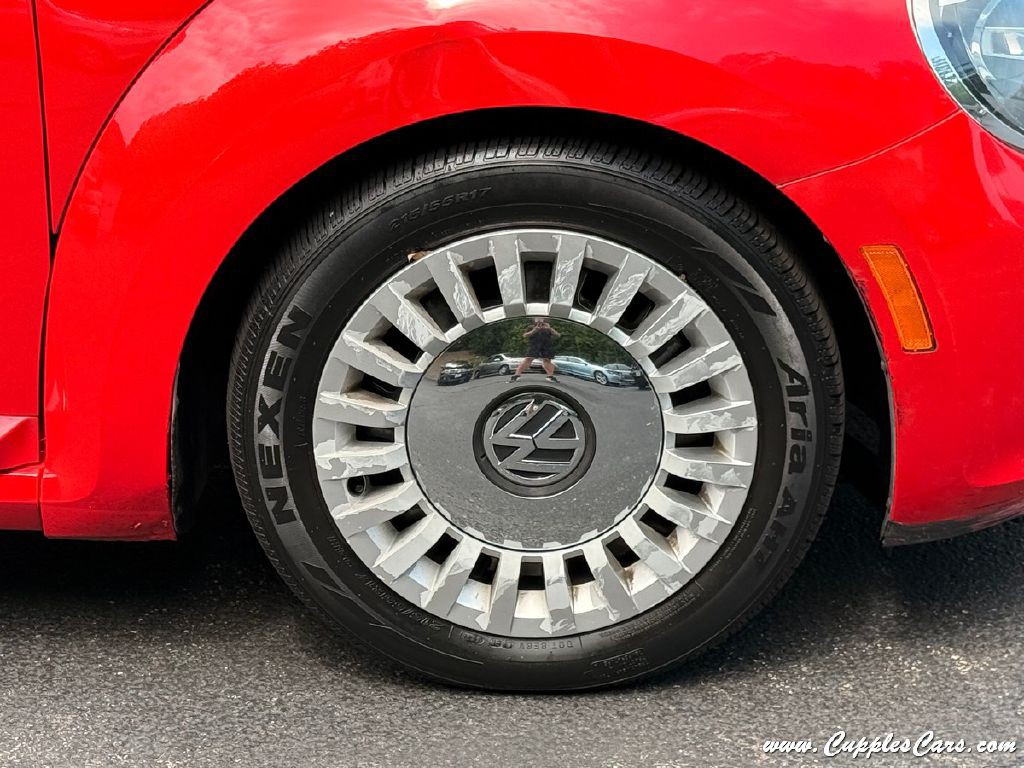 2013 Volkswagen Beetle Image 43