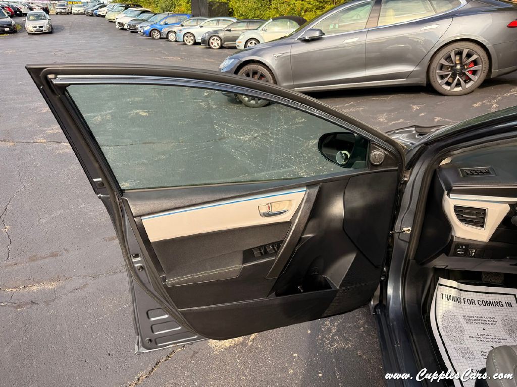 2014 Toyota Corolla Image 5