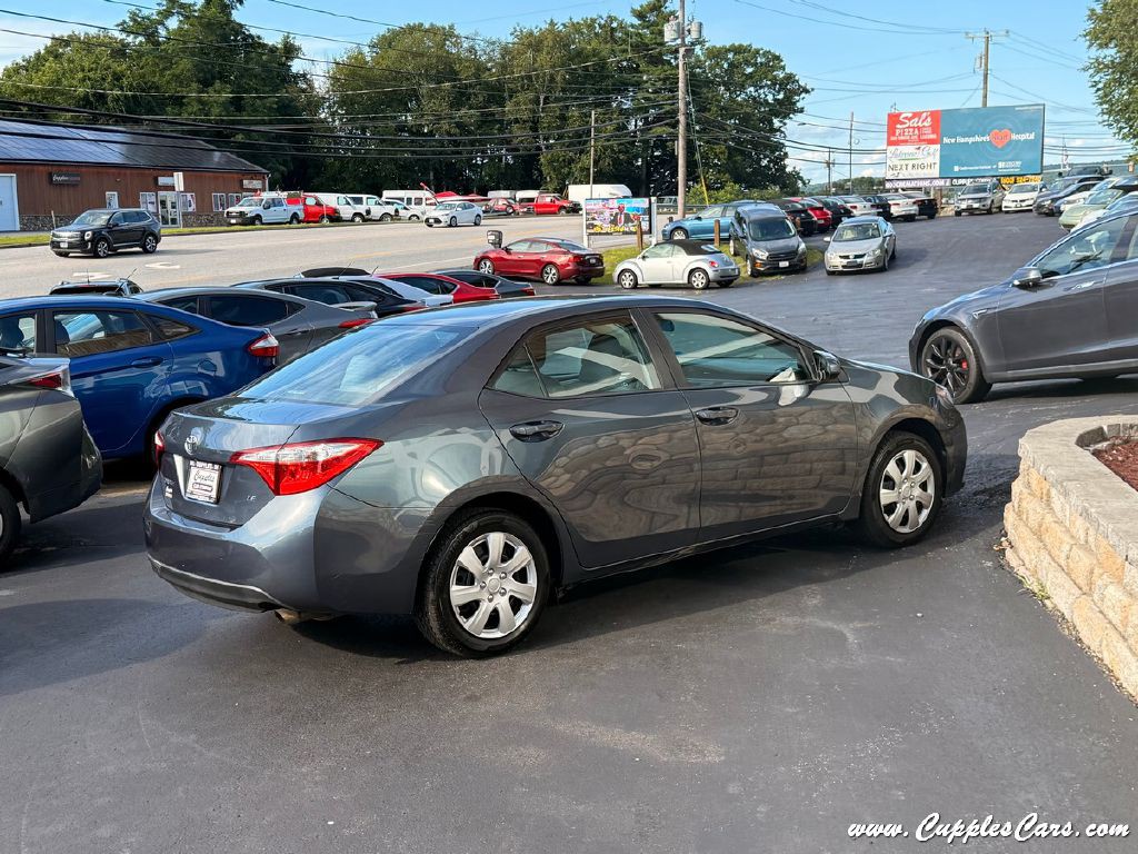 2014 Toyota Corolla Image 8