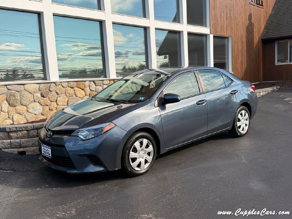 2014 Toyota Corolla Image 11