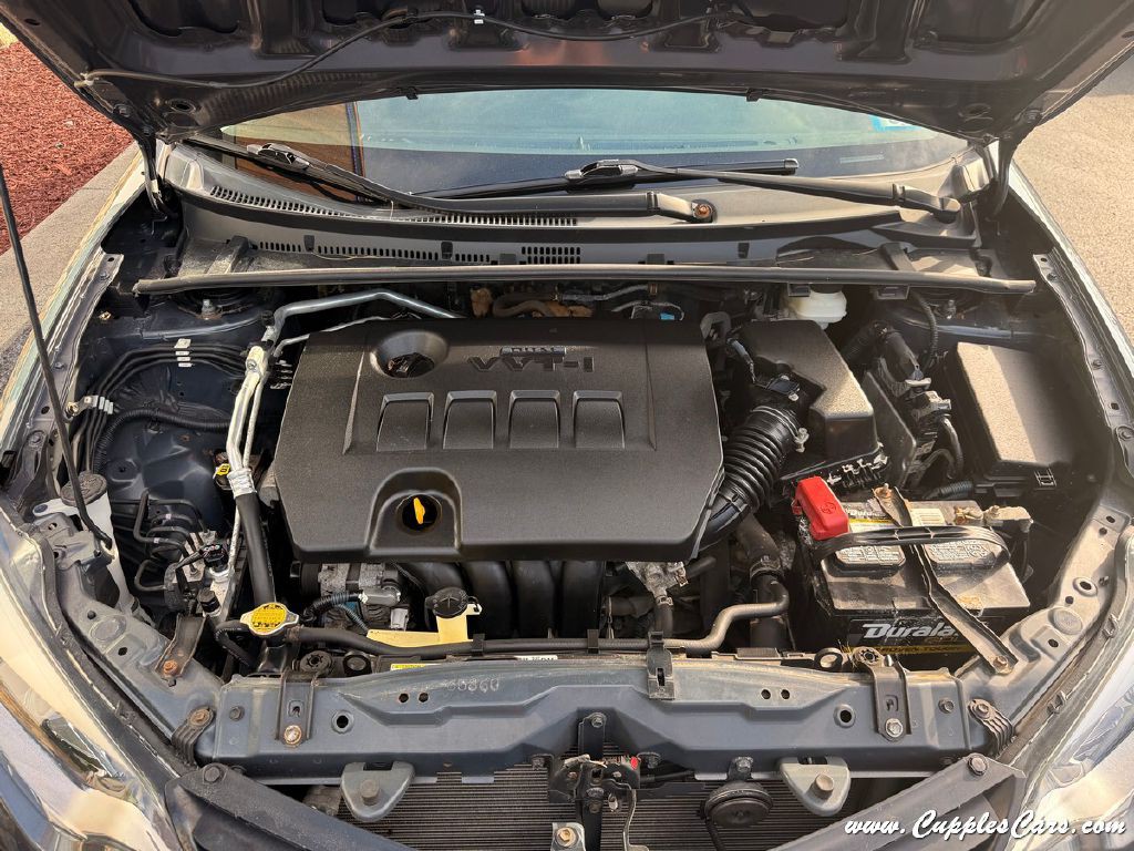 2014 Toyota Corolla Image 13