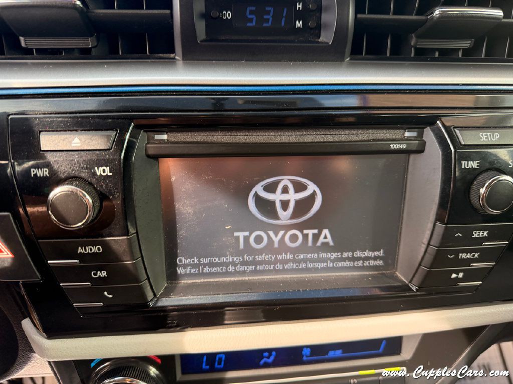 2014 Toyota Corolla Image 24