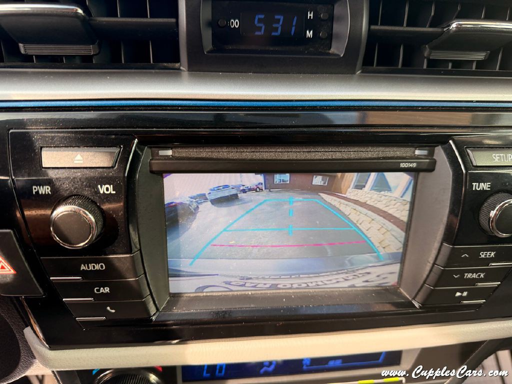 2014 Toyota Corolla Image 25