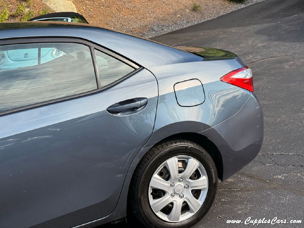 2014 Toyota Corolla Image 30