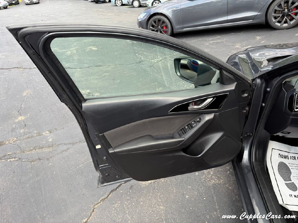 2016 Mazda Mazda3 Image 5