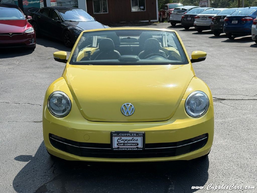 2014 Volkswagen Beetle Image 35