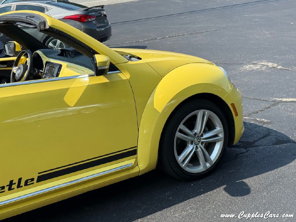 2014 Volkswagen Beetle Image 42