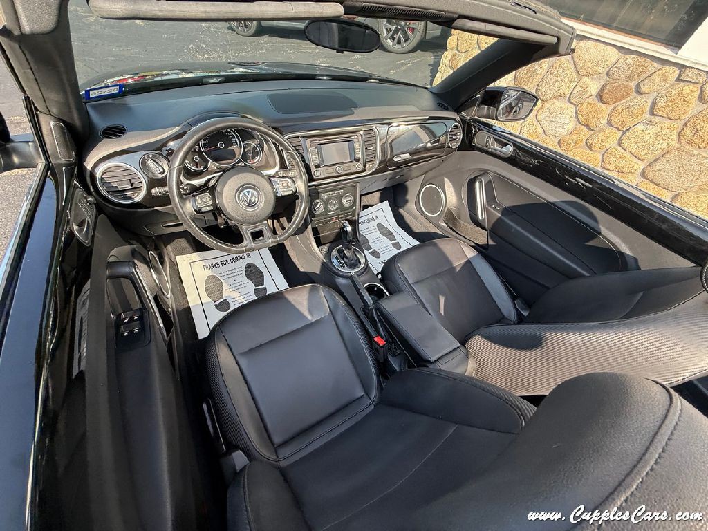 2013 Volkswagen Beetle Image 27