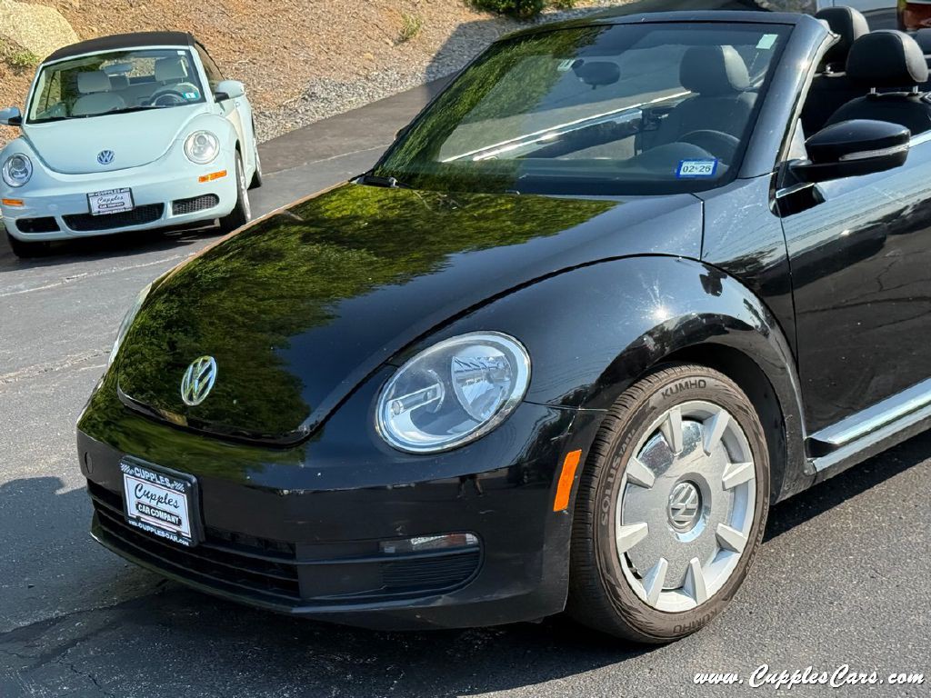 2013 Volkswagen Beetle Image 39