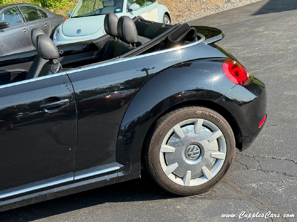 2013 Volkswagen Beetle Image 41