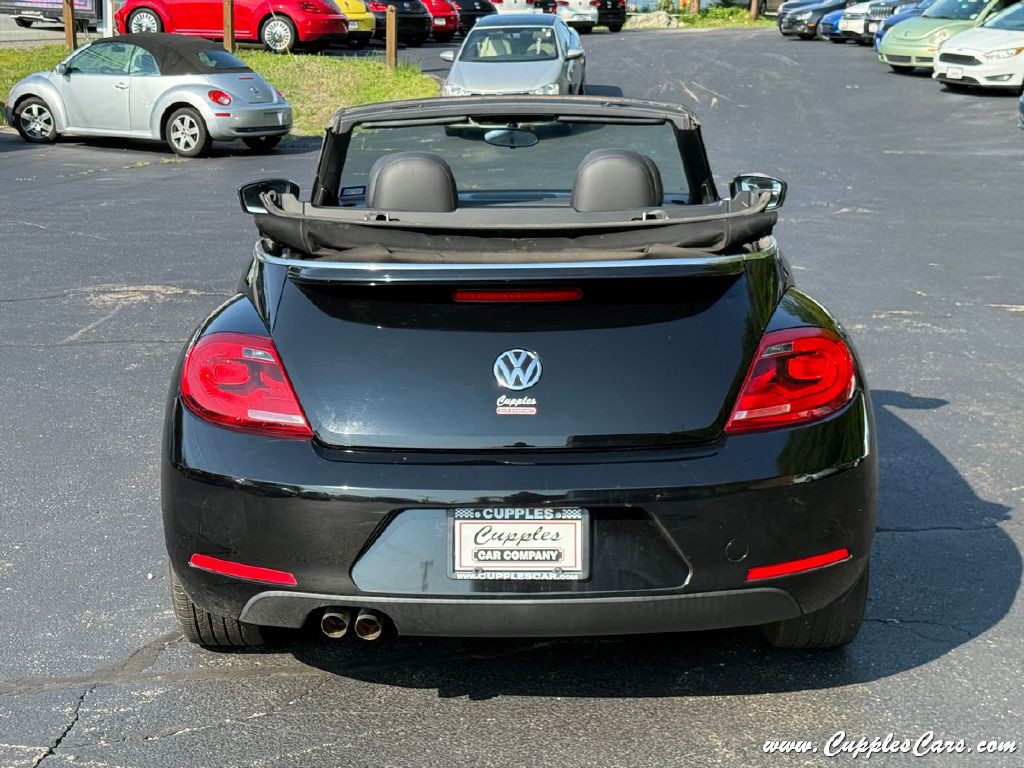 2013 Volkswagen Beetle Image 42