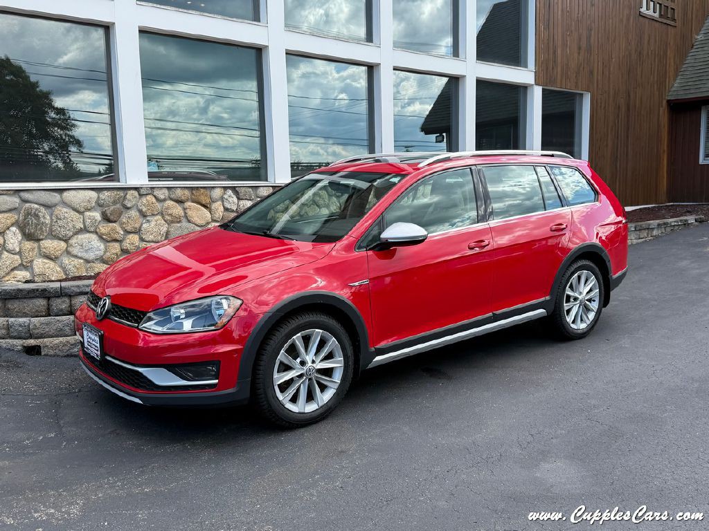 2017 Volkswagen Golf Image 12
