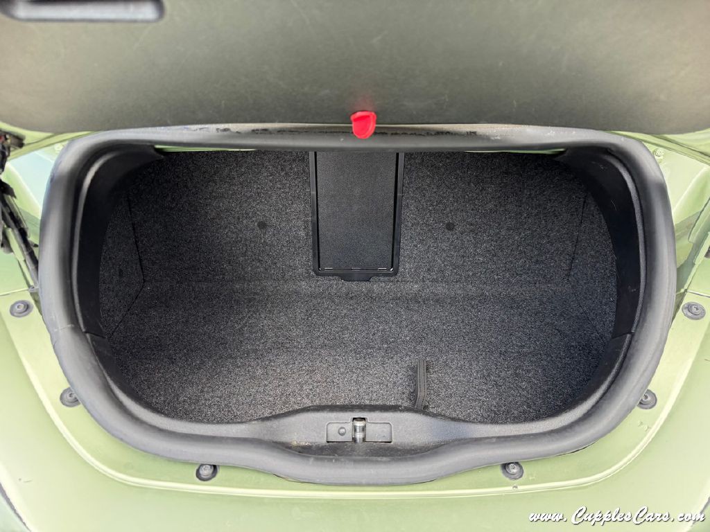 2008 Volkswagen Beetle Image 9