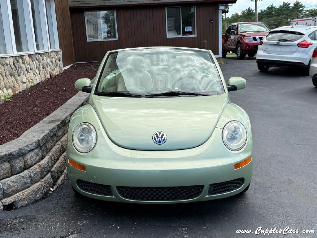 2008 Volkswagen Beetle Image 14