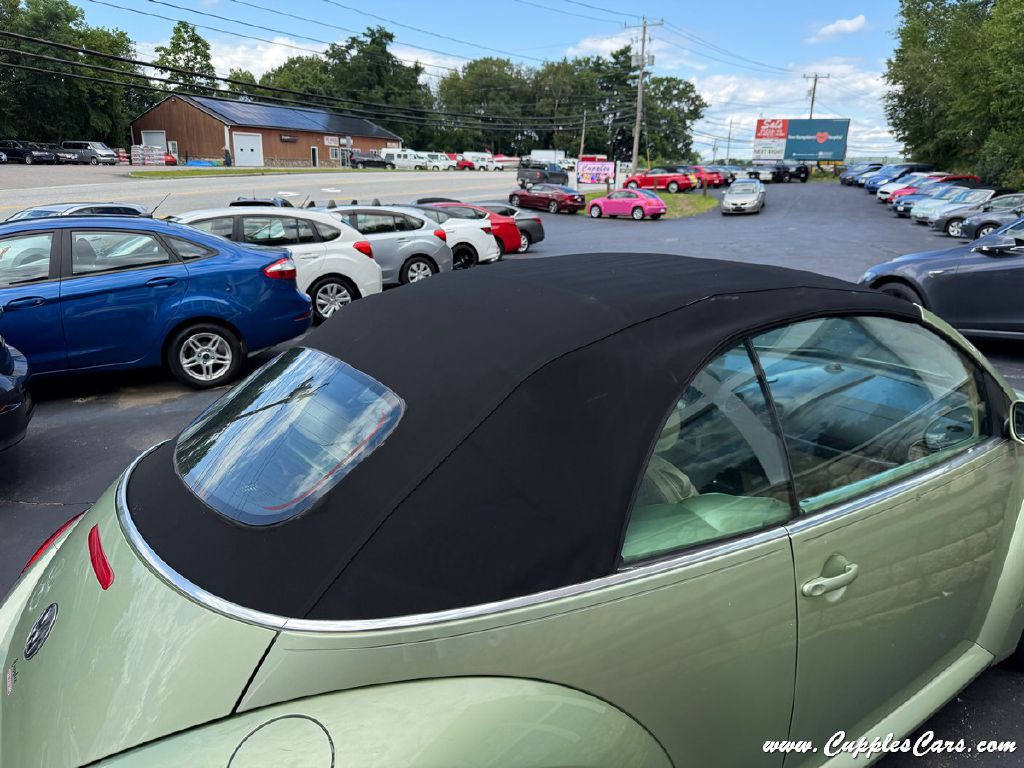 2008 Volkswagen Beetle Image 28